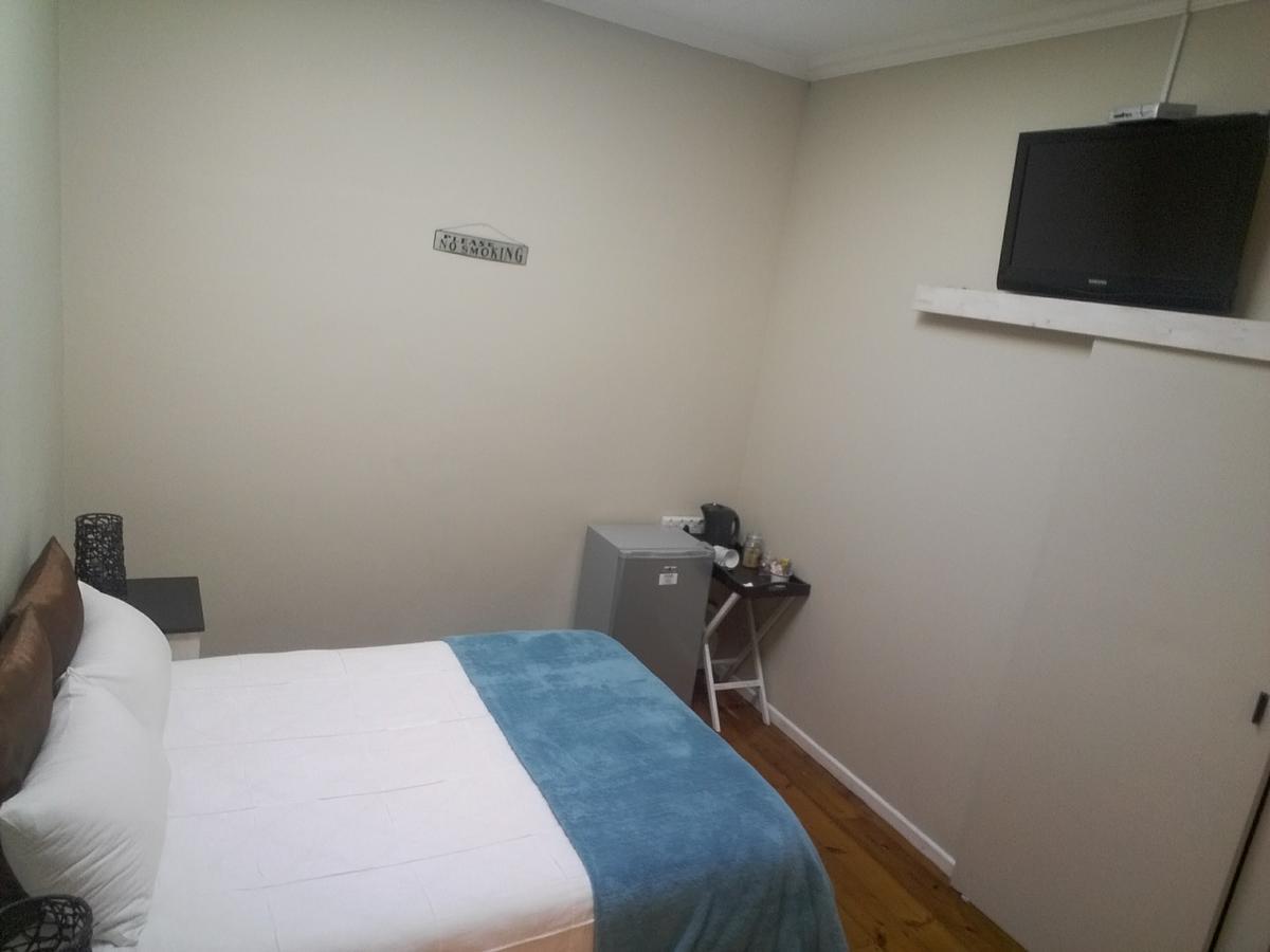 Guesthouse On Irvine Port Elizabeth Extérieur photo