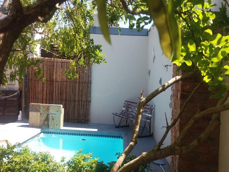Guesthouse On Irvine Port Elizabeth Extérieur photo