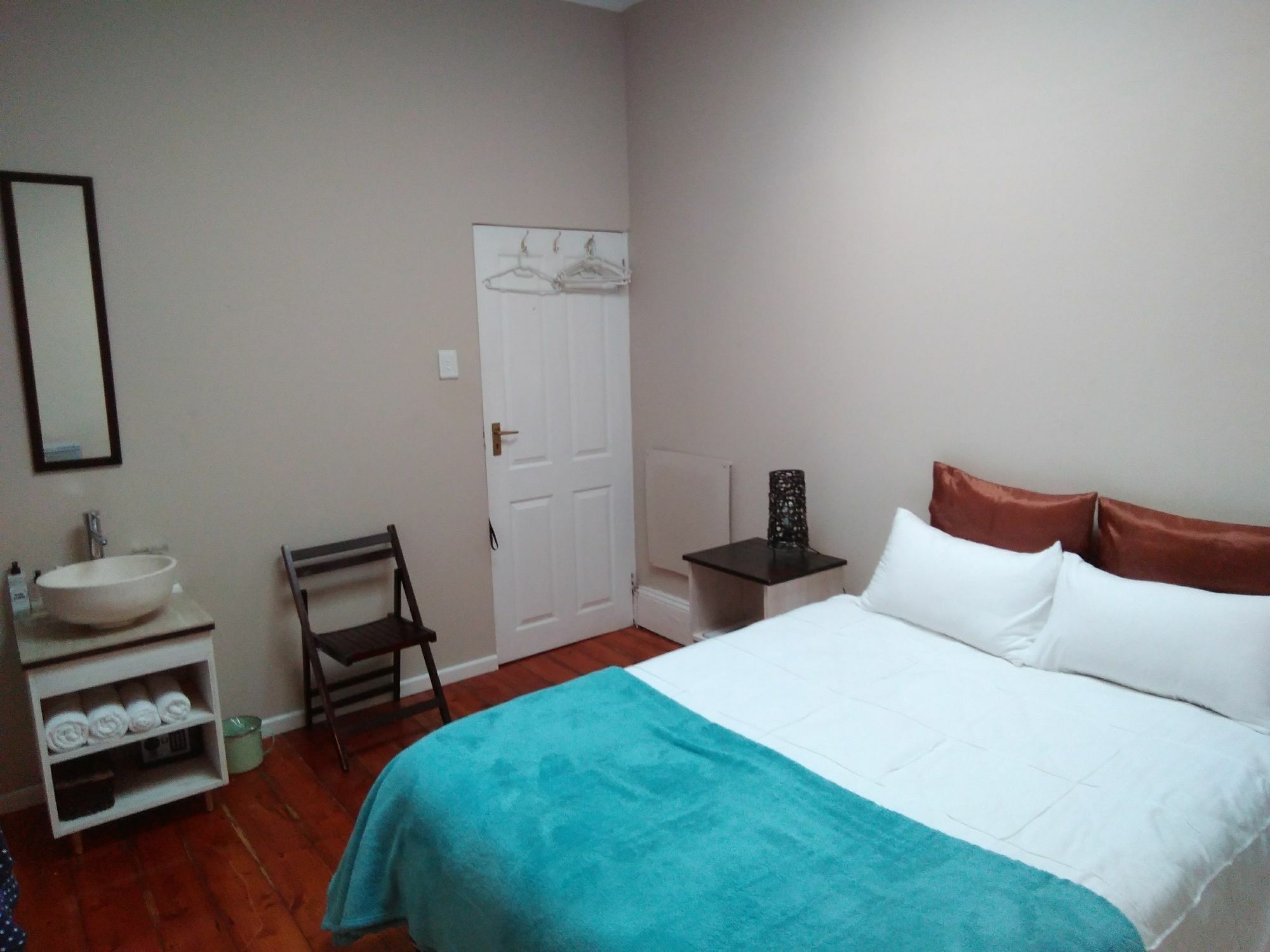 Guesthouse On Irvine Port Elizabeth Extérieur photo
